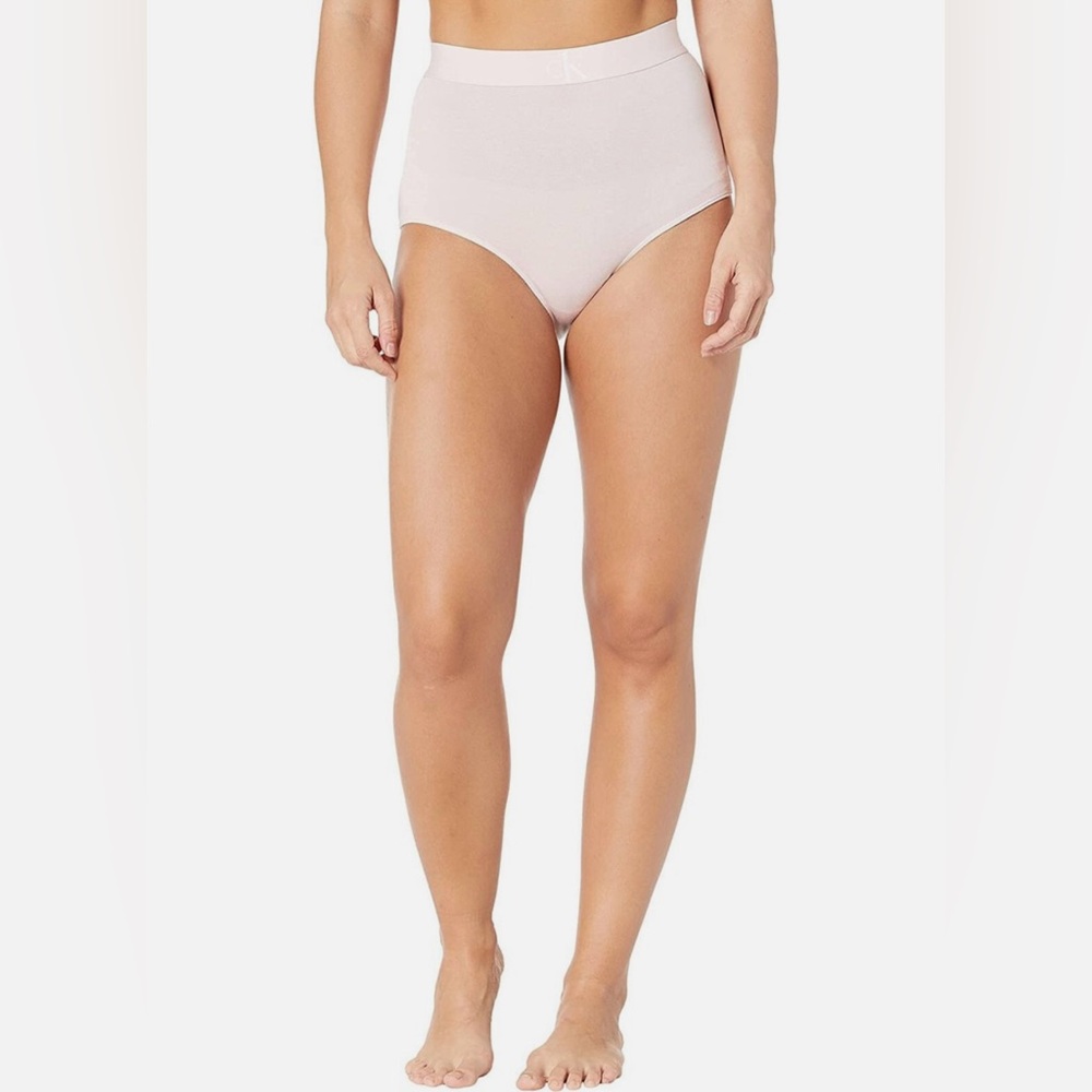 Calvin Klein CK One Plush High-Waisted Hipster - Barely Pink